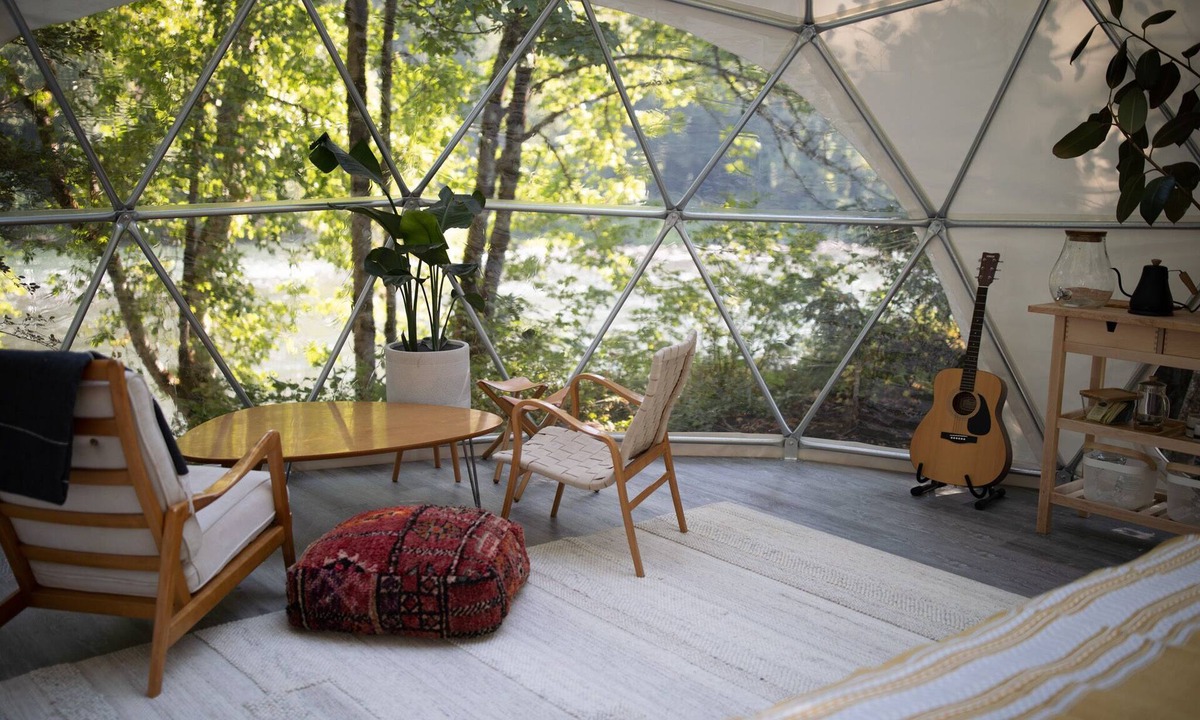 Westfir RV Rental | Riverfront Dome Escape w/Sauna