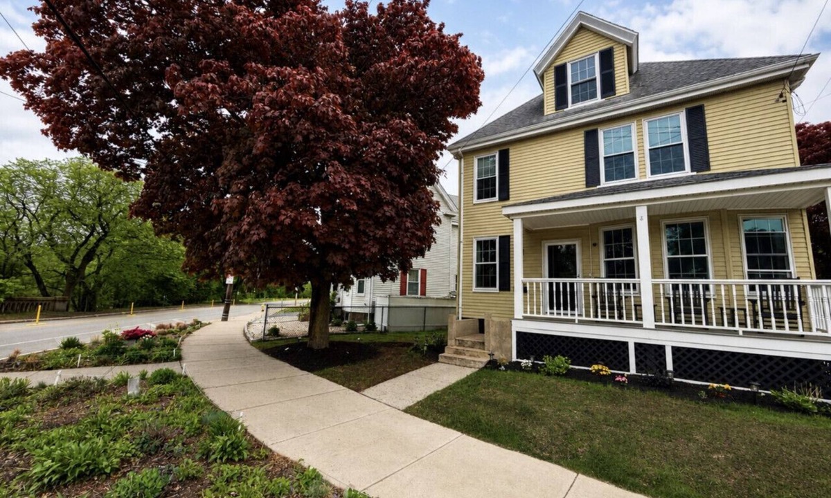 Medford House | Riverfront Escape Near Boston & Transit w/Parking