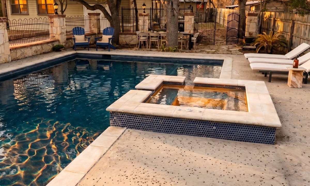 Martindale House | Riverfront Estate - 3 Houses - Pool + Hot Tub + Gym - Sleeps 24