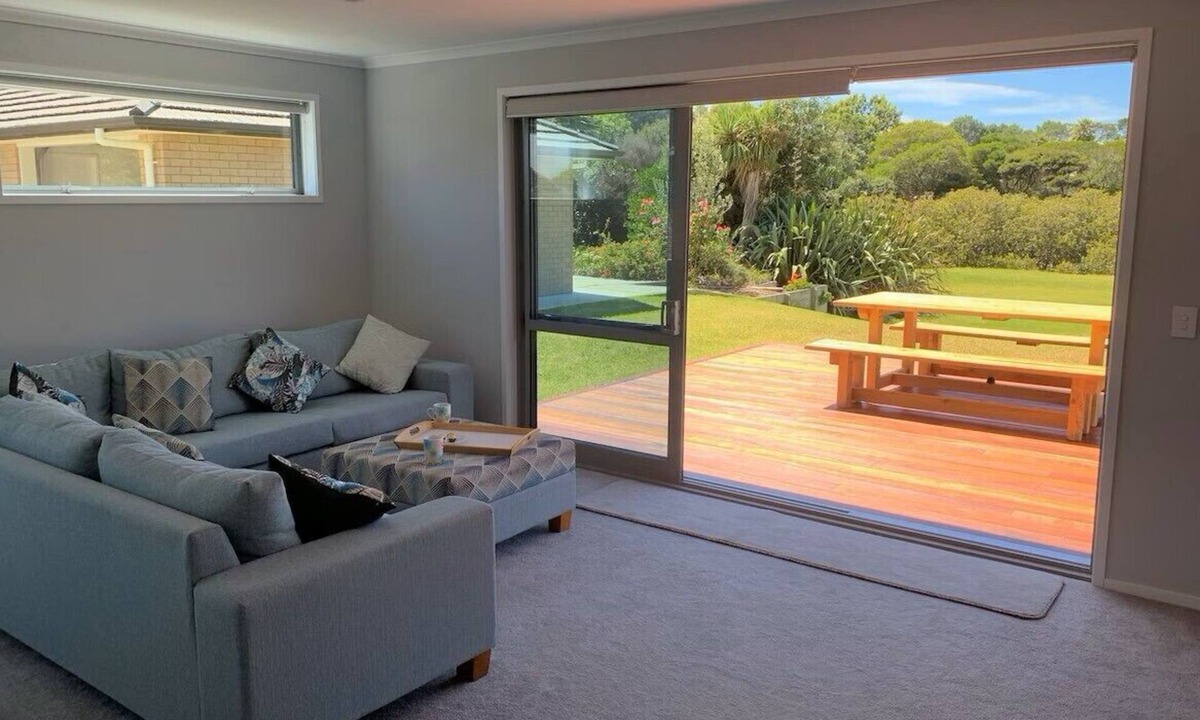 Ruakaka House | Riverfront gem in Ruakaka