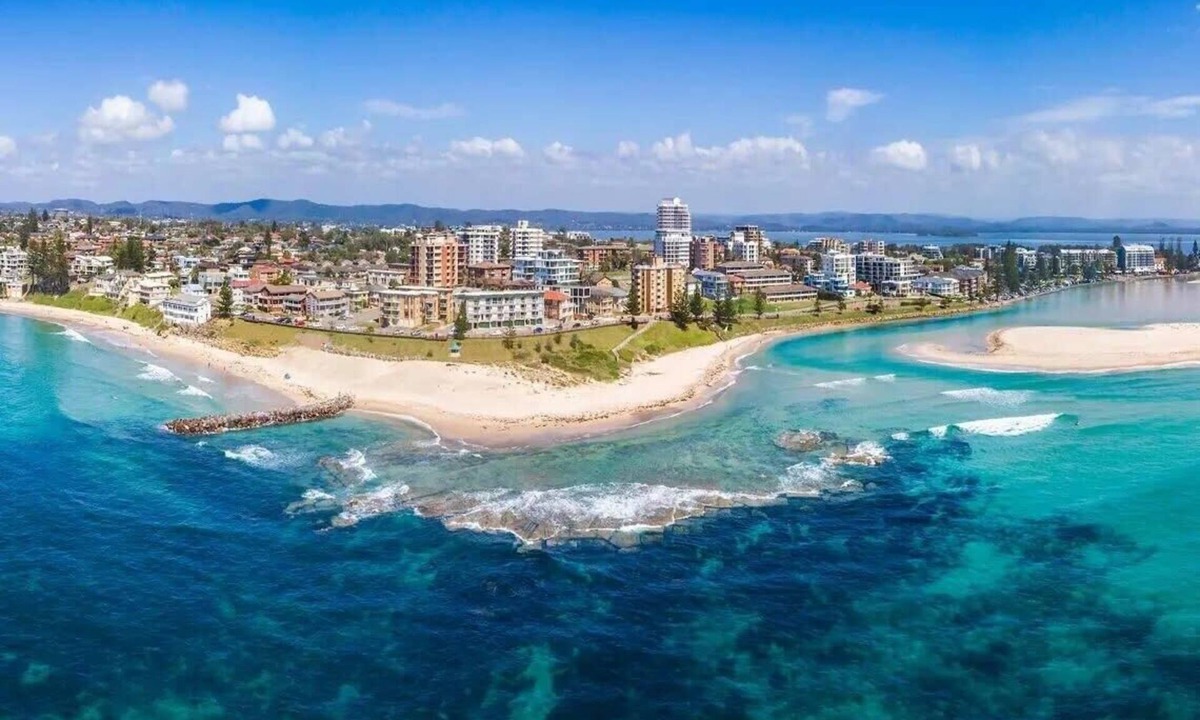 Chittaway Point House | Riverfront- Heated Pool, Sauna, Kayaks