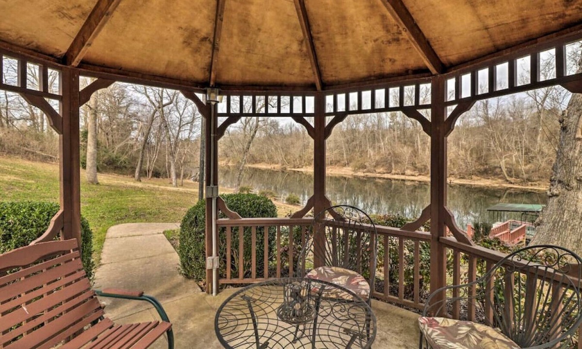 Heber Springs House | Riverfront Luxury Haven, Near Trails & Attractions