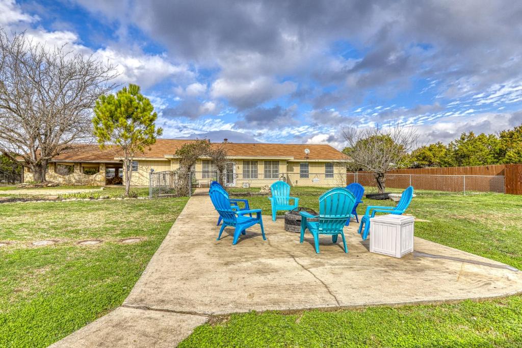 Liberty Hill House | Riverfront Oasis