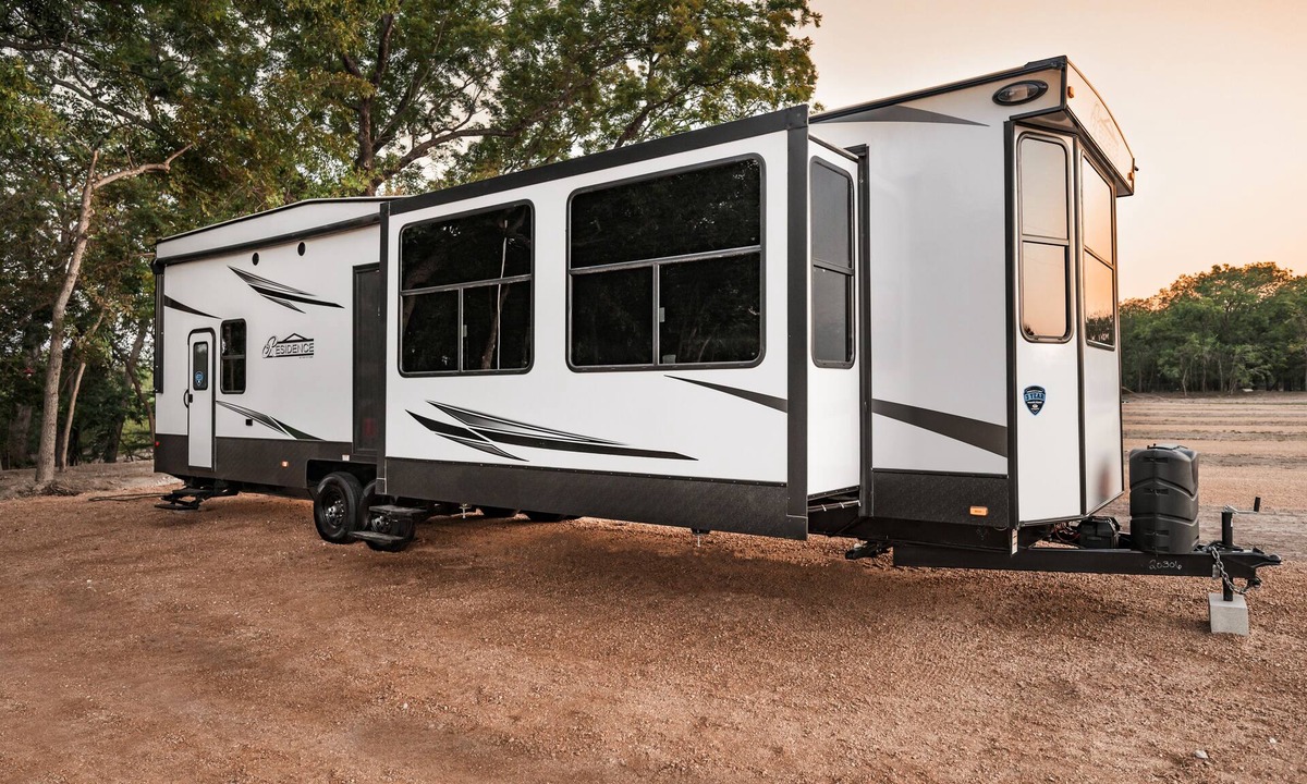 Bandera House | Riverfront RV on Medina River/1 Blk off Main/River Yurt Village & RV Park