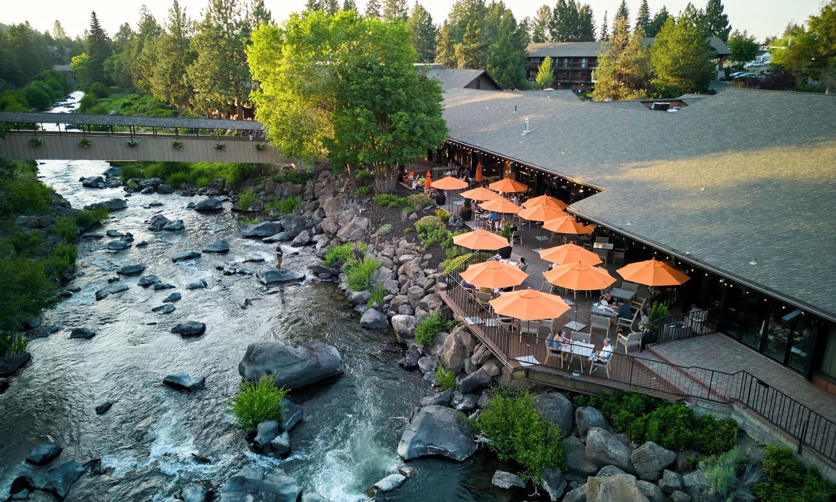 Orchard District Resort | Riverhouse Lodge