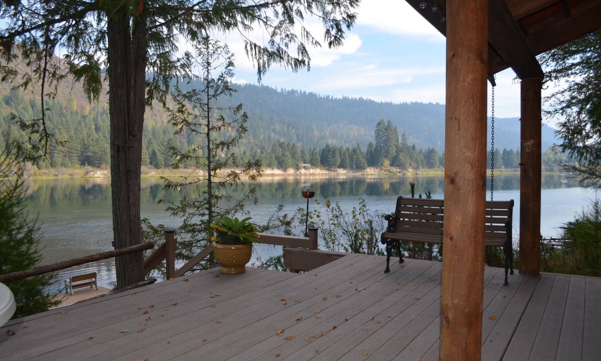 Cusick Cabin | Rivers Edge Cabin