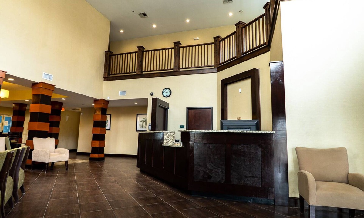 Three Rivers Hotel | Rivers Inn & Suites