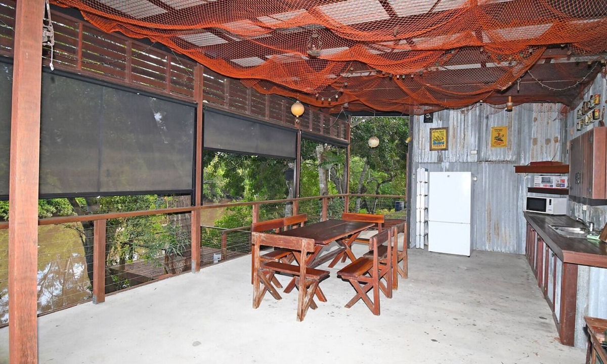 Pacific Haven House | Rivershack - Riverfront - Fisherman's Delight - 5BR