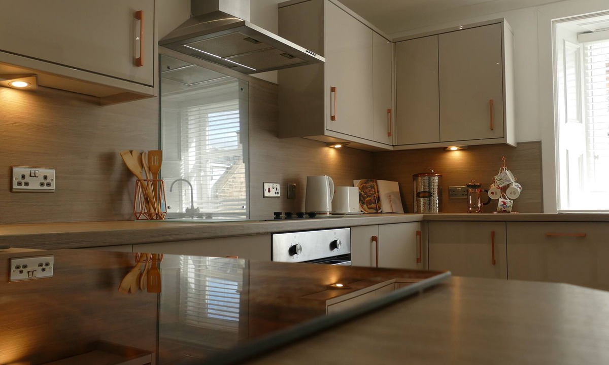 Carluke Apartment | Riverside Apartments