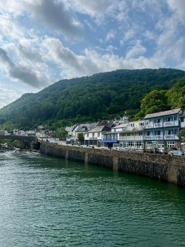 Lynmouth House | Riverside Cottage B&B
