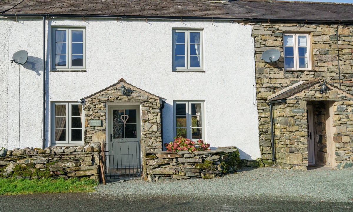 Broughton in Furness Cottage | Riverside Cottage - Duddon Valley (Dog-friendly)