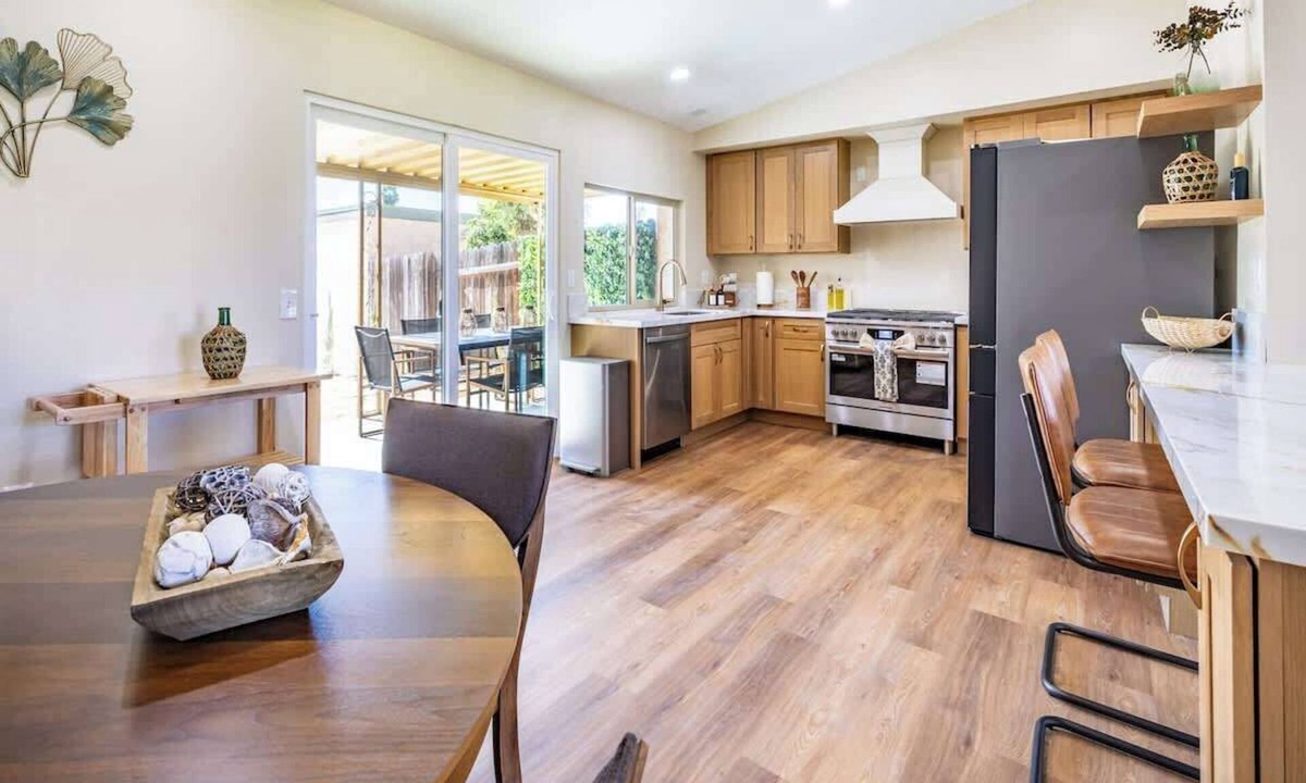 Riverside House | Riverside Courtside Oasis + Pool Access