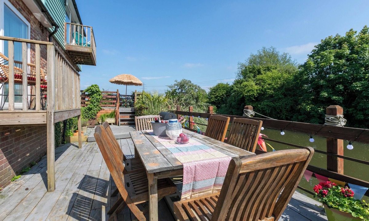 Rye House | Riverside escapenIden Rye