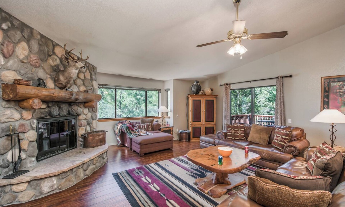Ruidoso Cabin | Riverside House by Ruidoso Vacation Rentals