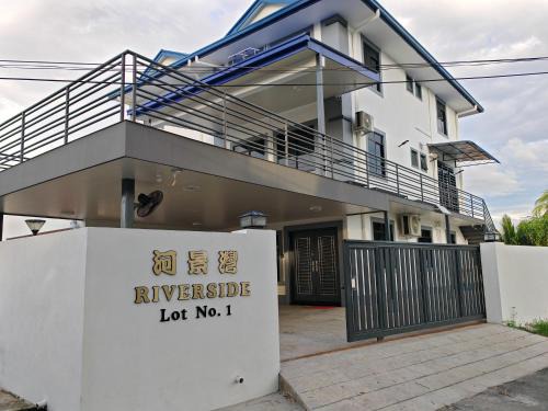 Penampang Villa | Riverside Landed House 河景湾