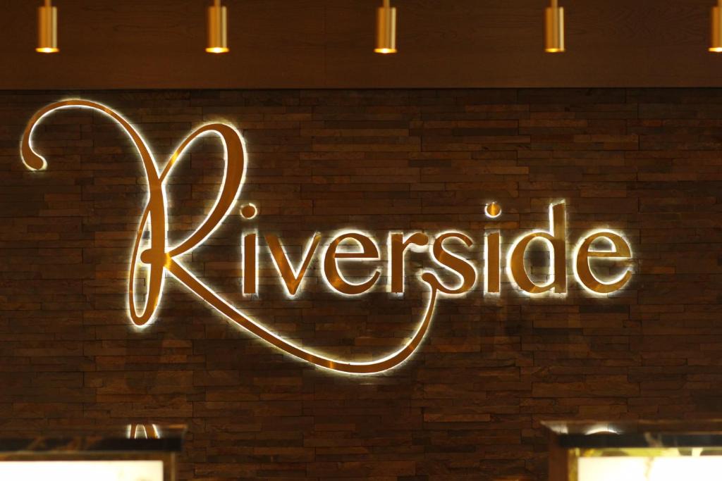 Irvine Hotel | Riverside Lodge Hotel