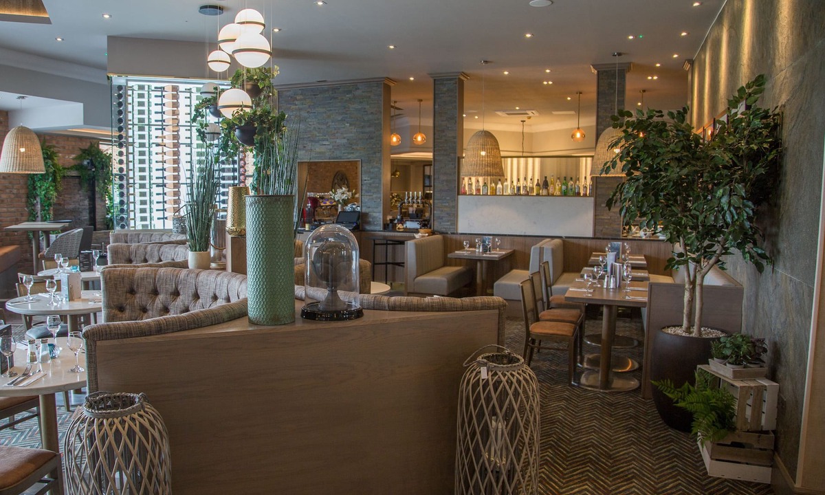 Irvine Hotel | Riverside Lodge Hotel