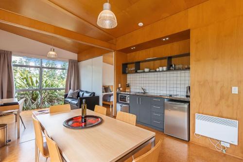 Matakana Cabin | Riverside Matakana