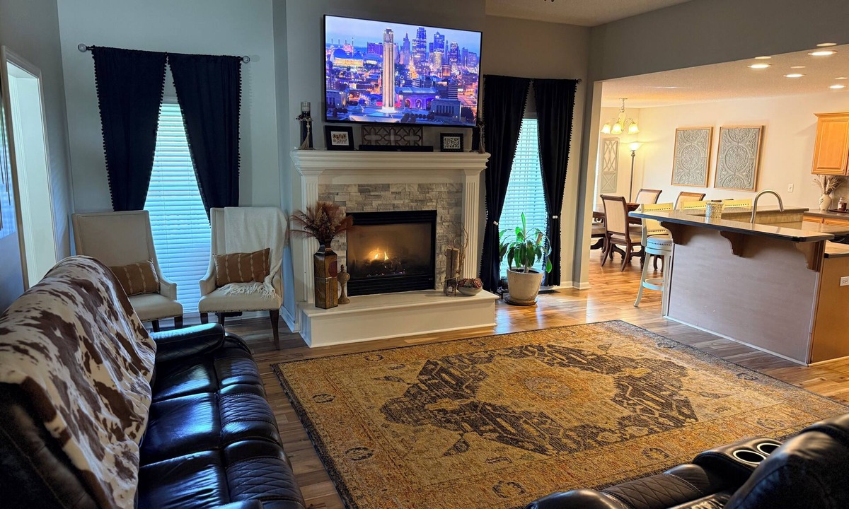 Riverside House | Riverside Missouri