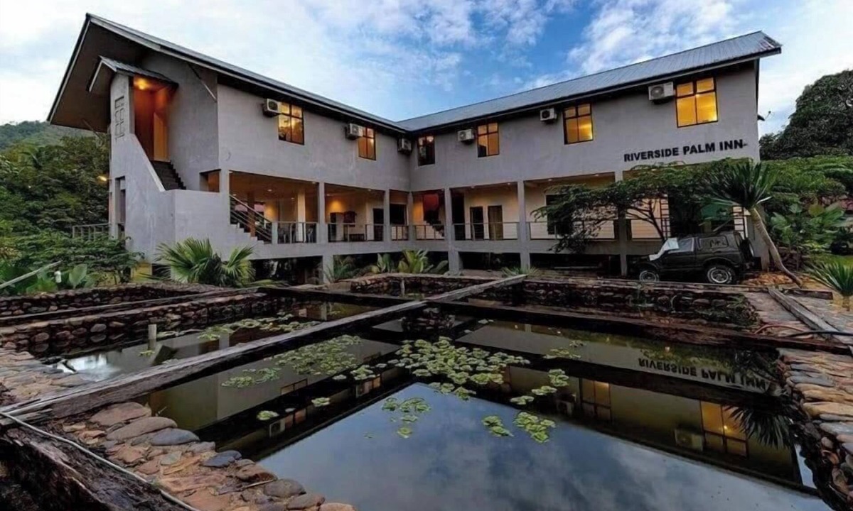 Sungai Lembing Hotel | Riverside Palm Inn