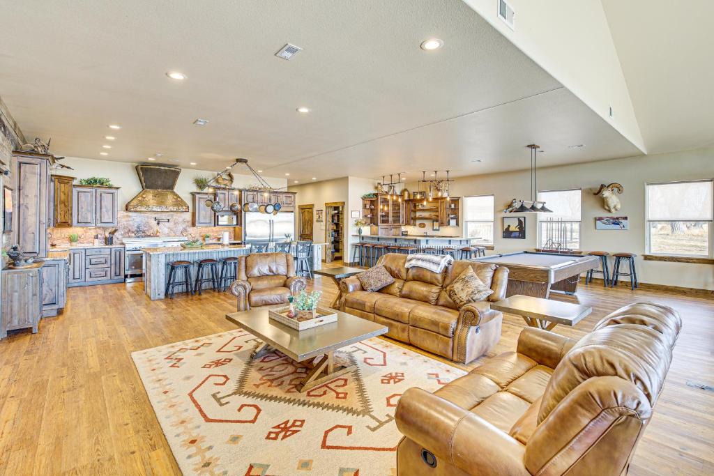 Bridgeport House | Riverside Retreat in Bridgeport w/Game Room!