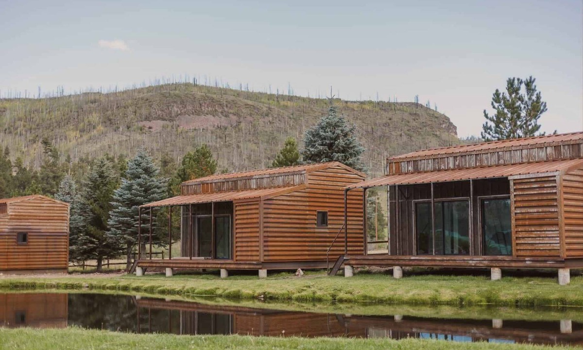 Greer Cabin | Riverside Suite Casita 8