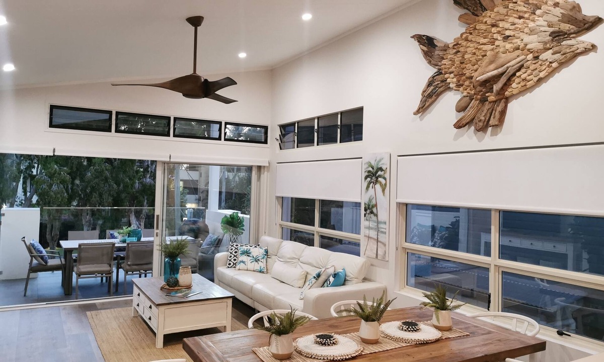 Noosaville House | RIVERSTONE on HOWARD 'Luxury River Villa'