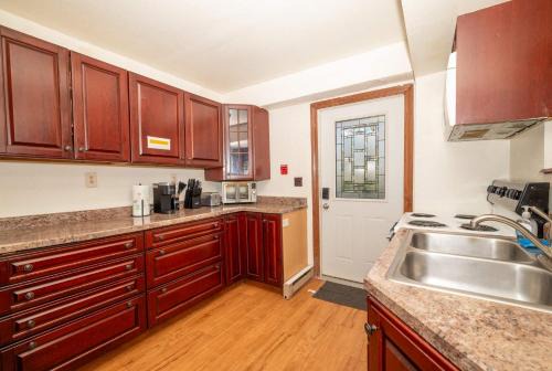Baraboo Apartment | Riverview Apartment #21