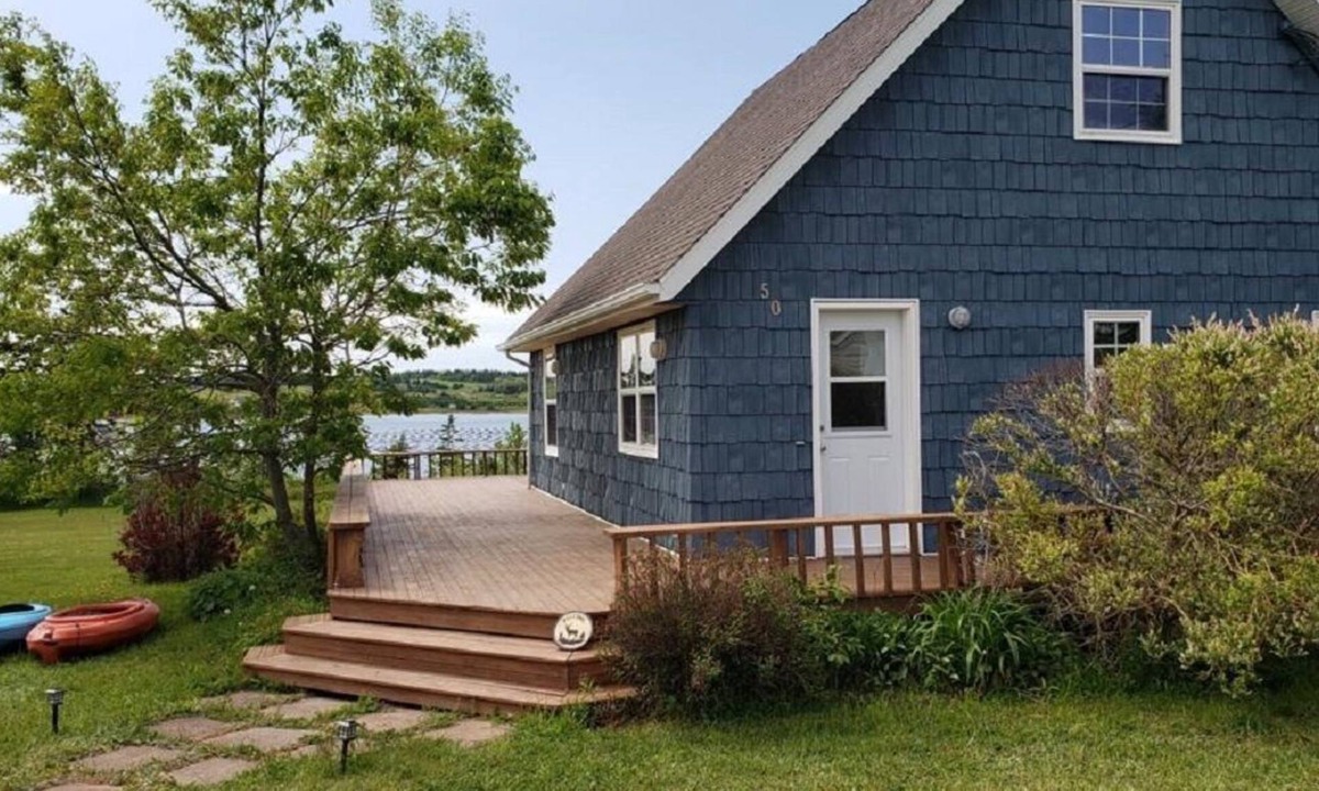 Anglo Rustico Cottage | Riverview Cottage on the Green Gables Coast