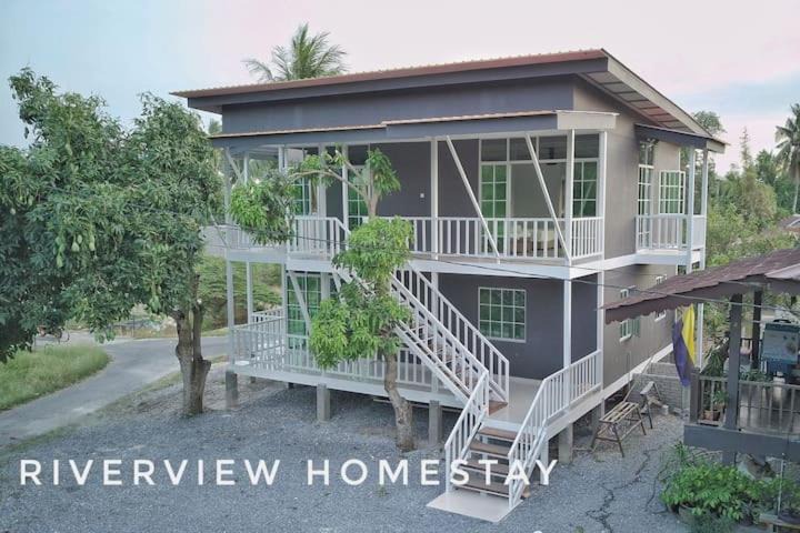 Ngulang House | RIVERVIEW HOMESTAY PERLIS