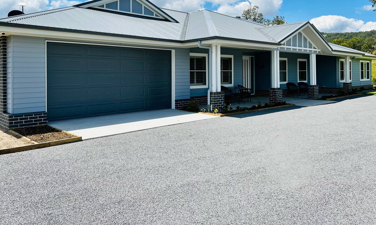 Monkerai House | Riverview Homestead - sleeps 12