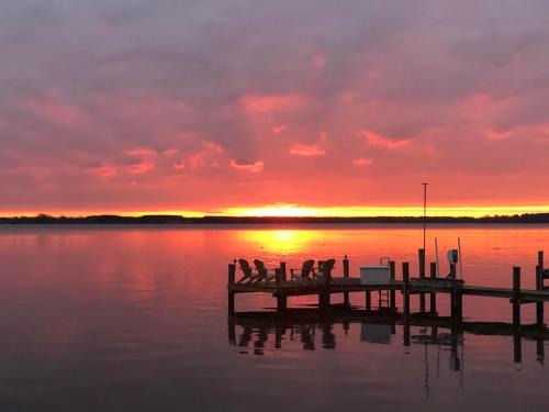 St. Michaels House | Riverview Retreat