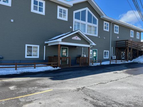 Milton Hotel | Riverview Suites