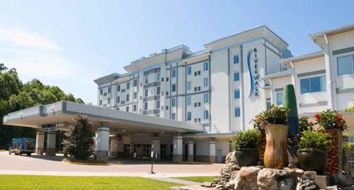 Vicksburg Hotel | Riverwalk Casino Hotel