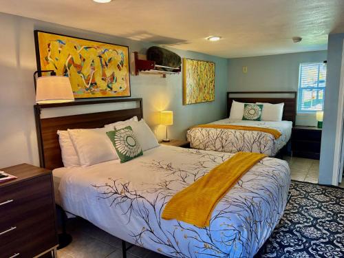 Chelan Hotel | Riverwalk Inn