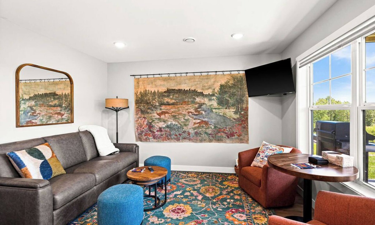 Riverside Condo | RiverWest Hunters Landing - Riverfront - Dog Friendly