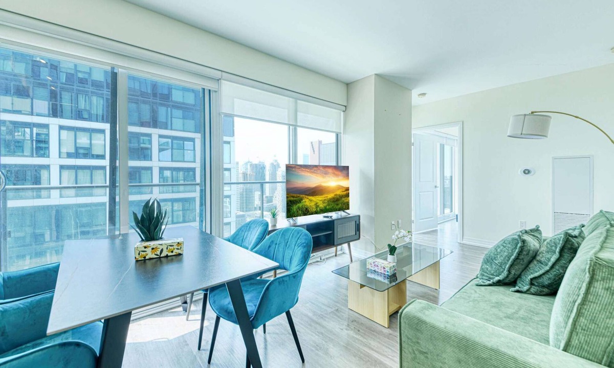 Garden District Hotel | RivetStays | The Jarvis Elite Suite – 2 Bedroom Suite
