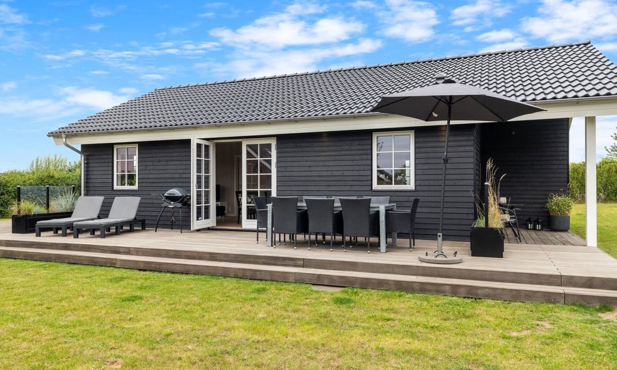 Frørup House | "Rixa" - 350m from the sea by Interhome