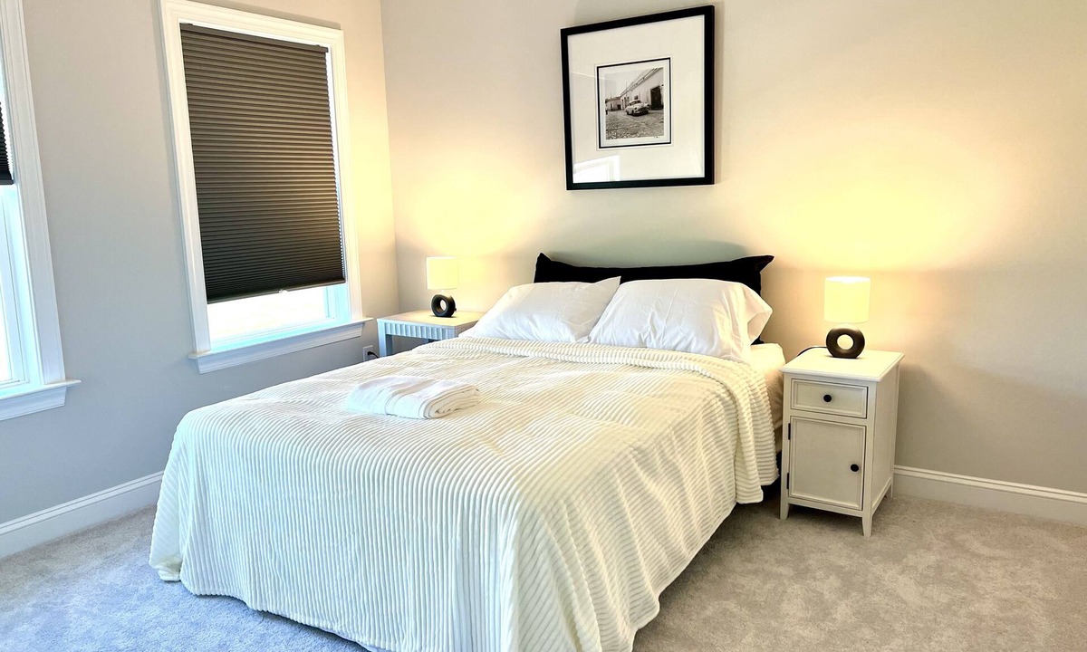 Clayton House | Rm 2: Comfy and Private Bedroom
