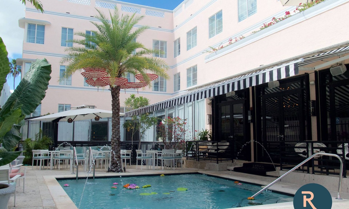 Flamingo/Lummus Apartment | Roami at Hotel Astor