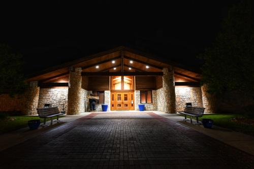 Cassville Hotel | Roaring River State Park