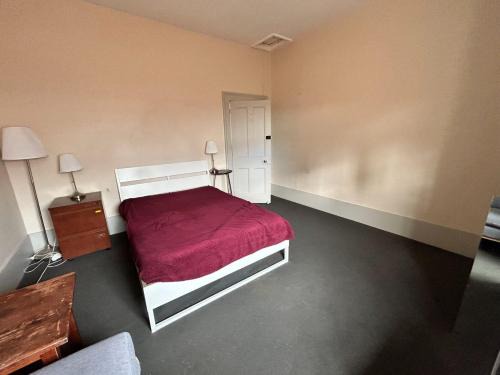 Adelaide Central Business District Cabin | Rob Roy Room 8