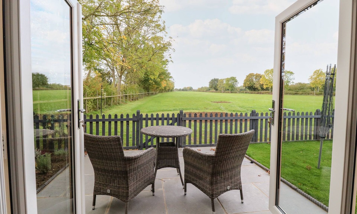 Brisley Cottage | Robin's Nest