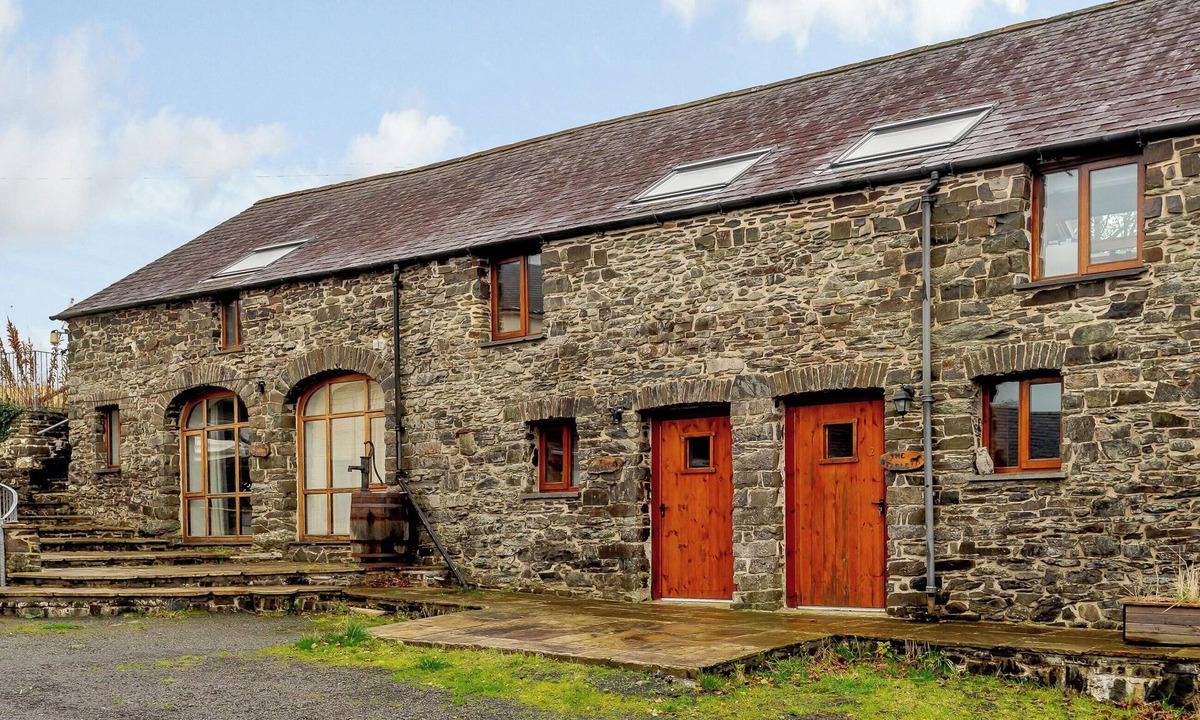 Llanilar Cottage | Robin’s Nest - UK36208