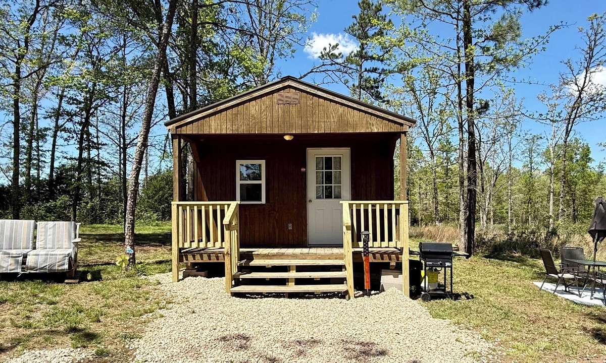 Hartshorn Cabin | Robin’s Roost Cabin @ Current River/Jacks Fork River