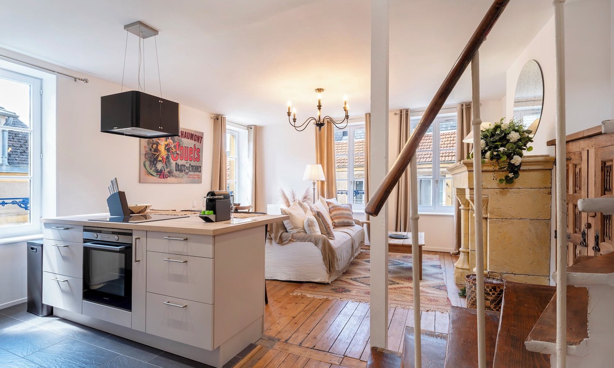 Metz-Centre – Ancienne Ville Apartment | Rock in Share - A la Fleur de Ly