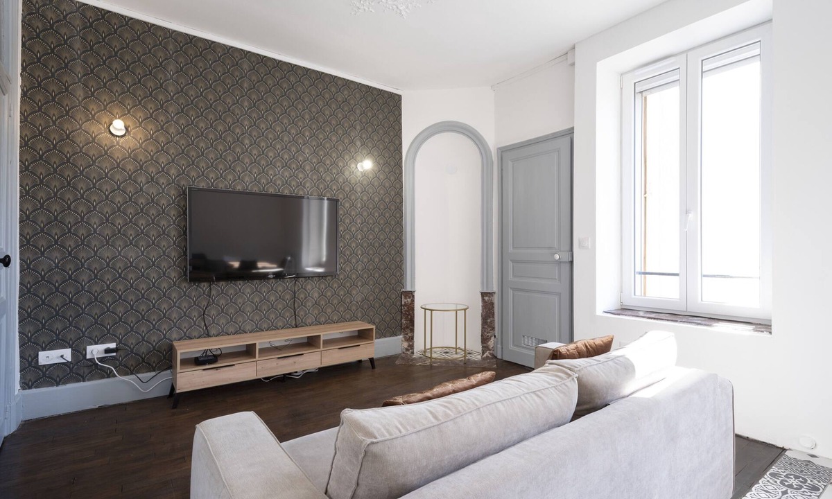Poincare - Foch - Anatole France - Croix de Bourgogne Apartment | Rock in Share - Le Reflet de Nancy
