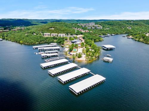 Indian Point Apartment | Rock Lane Resort & Marina