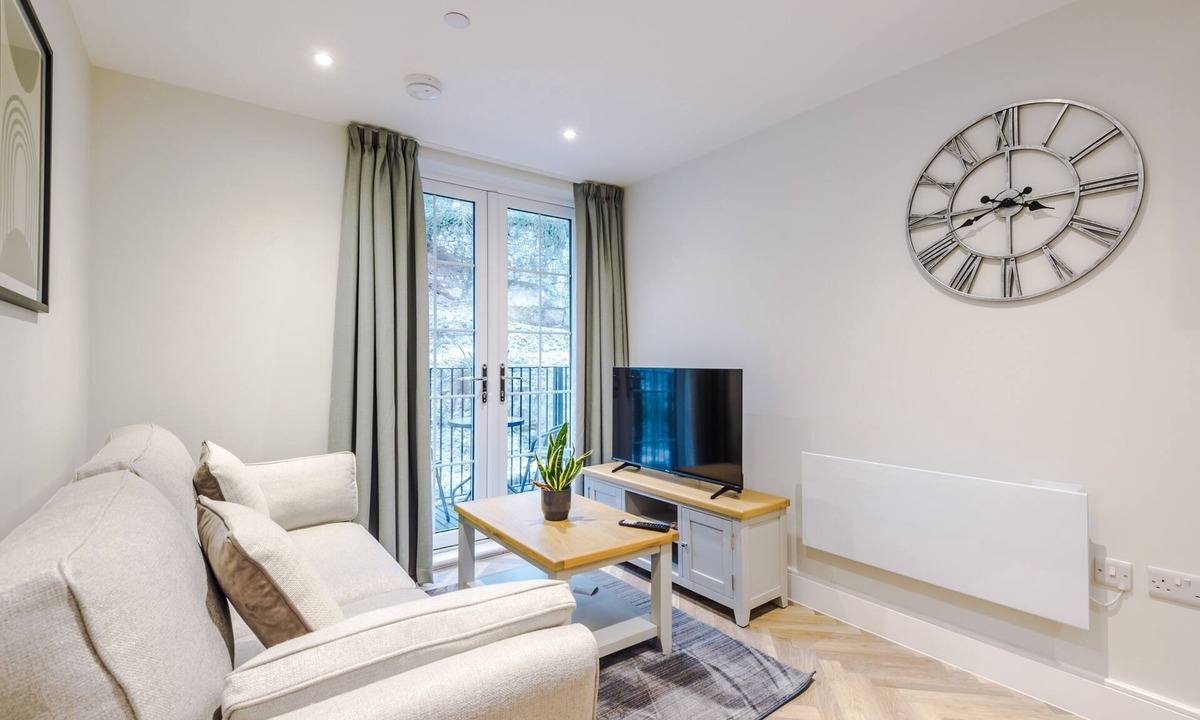Stoney Middleton Apartment | Rock Mill | Deluxe 1-Bed with Private Balcony