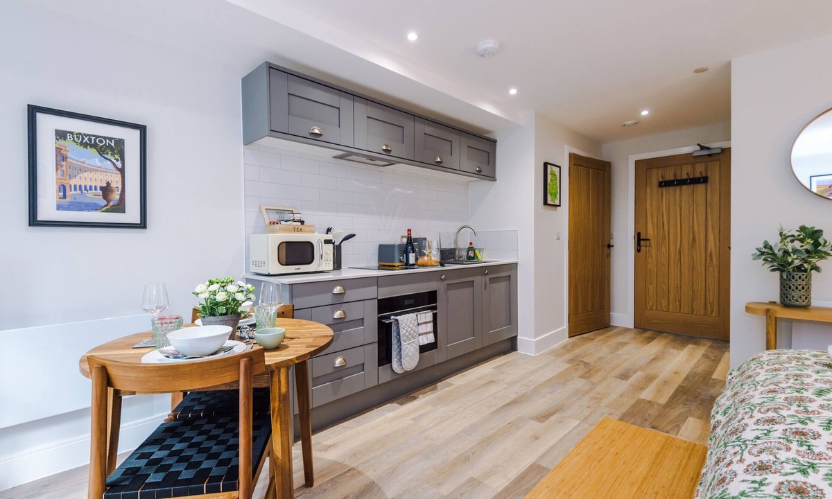 Stoney Middleton Apartment | Rock Mill | Studio Apartment